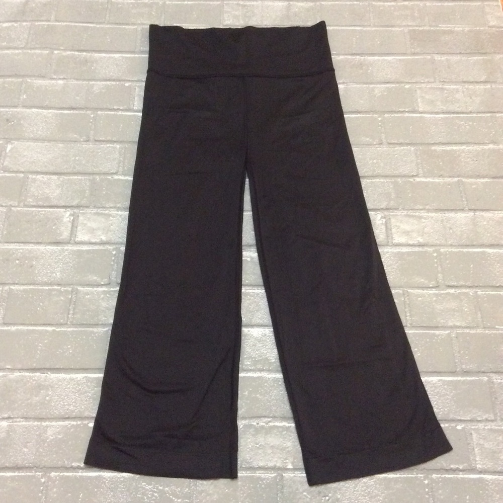Black Champion capri pants sz small